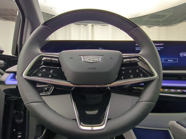 New 2027 Cadillac Optiq Luxury w/ LPO, Floor Liner Package AWD/4WD image 10