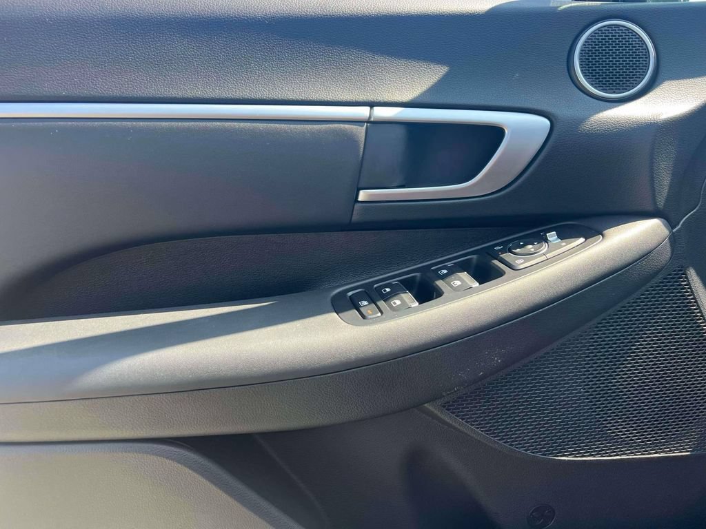 Used 2024 Hyundai Sonata SEL FWD image 19