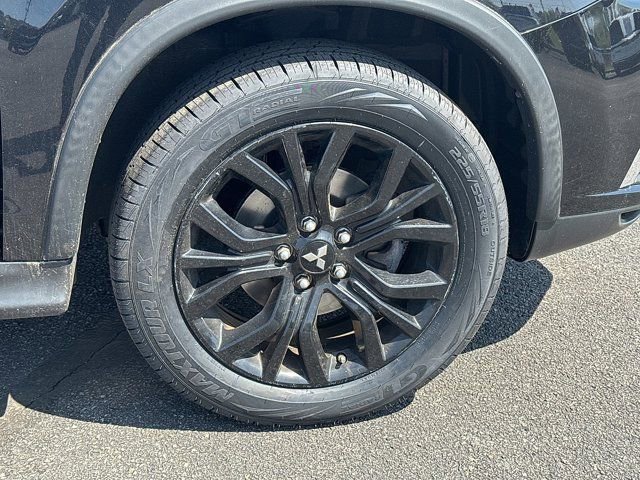 Used 2018 Mitsubishi Outlander Sport LE FWD image 11