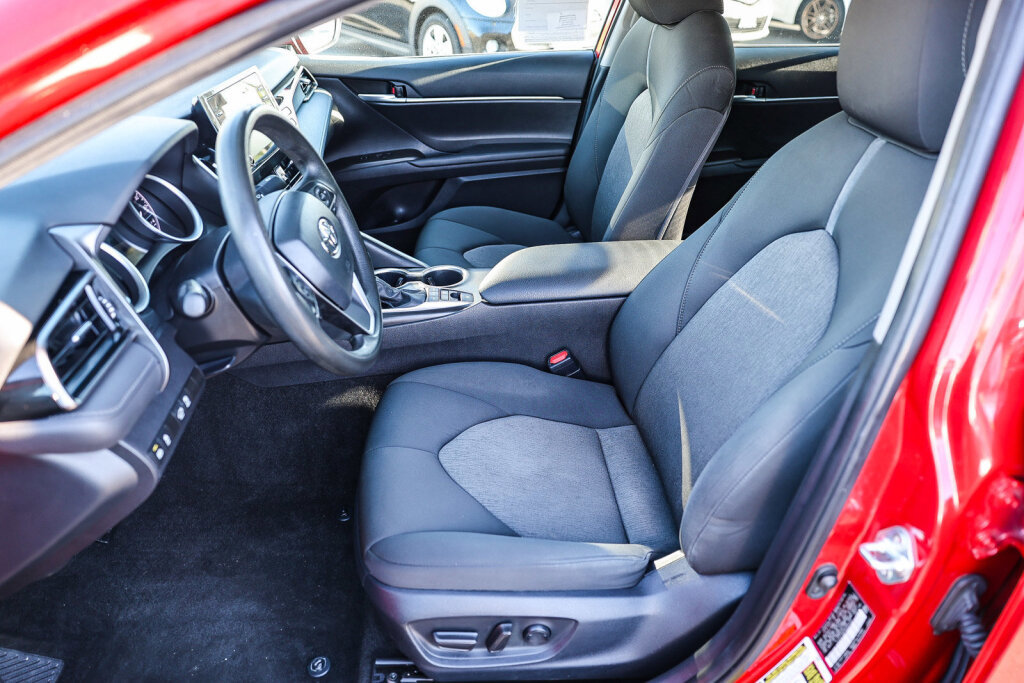 Certified 2024 Toyota Camry LE image 9