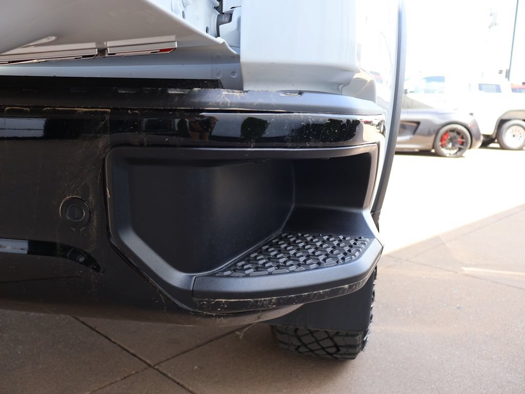 Certified 2025 Chevrolet Silverado 1500 ZR2 AWD/4WD image 14
