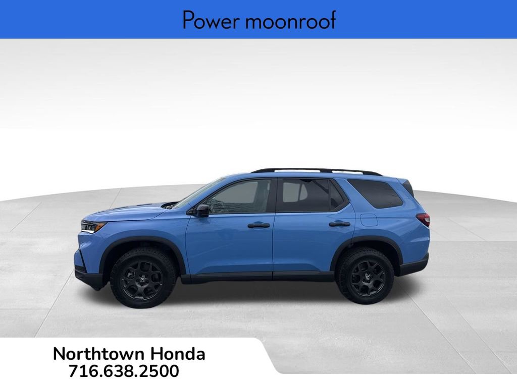 Used 2025 Honda Pilot TrailSport image 8