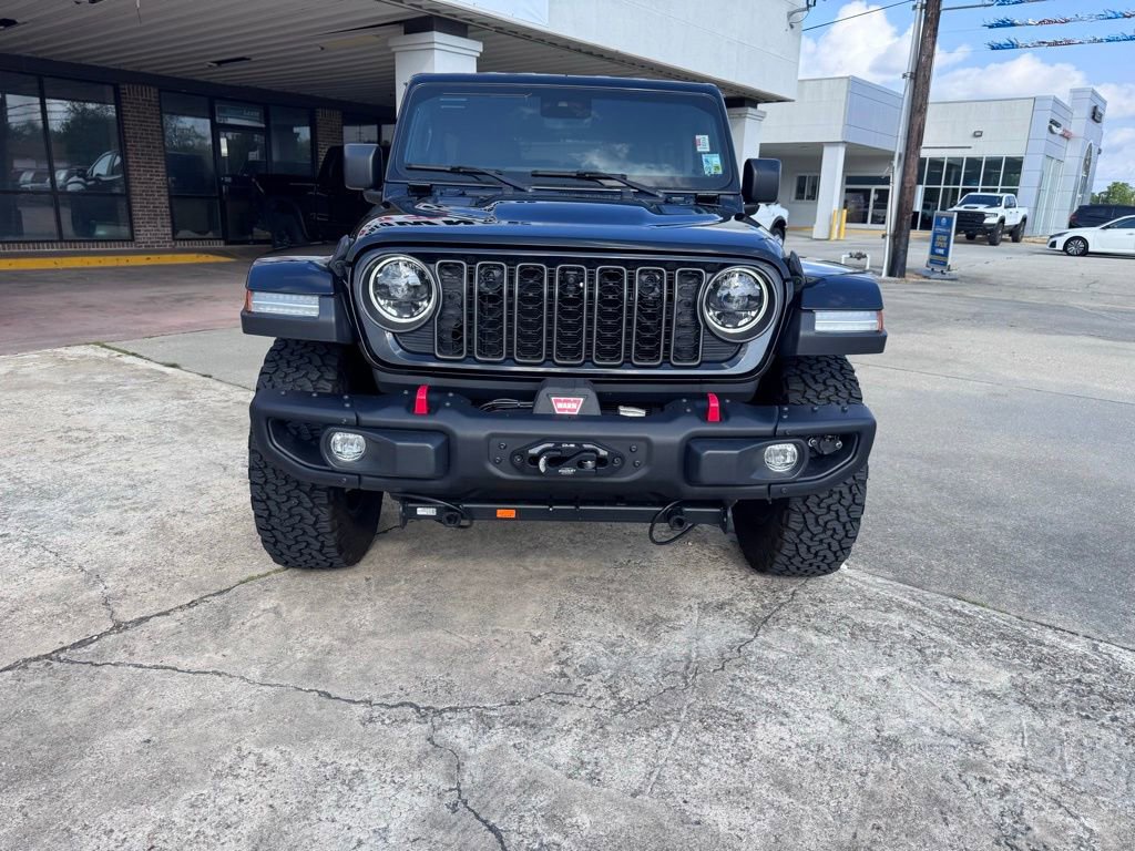 Used 2024 Jeep Wrangler Unlimited Rubicon AWD/4WD image 9