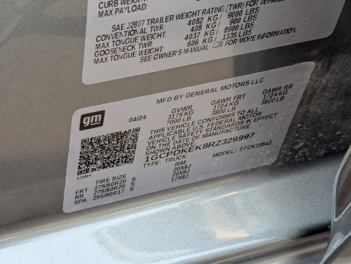 Used 2024 Chevrolet Silverado 1500 LT AWD/4WD image 38