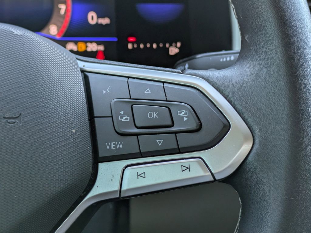 Used 2022 Volkswagen Atlas SE image 36