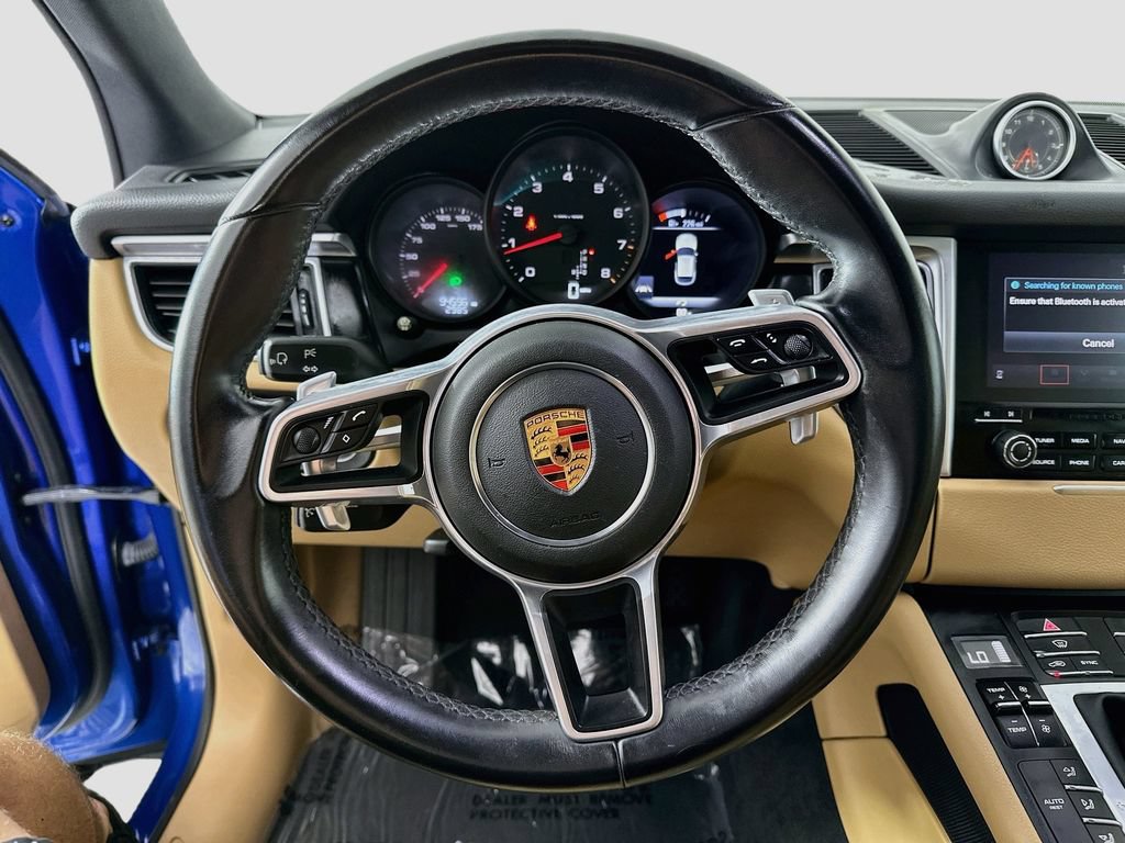 Used 2018 Porsche Macan AWD/4WD image 12