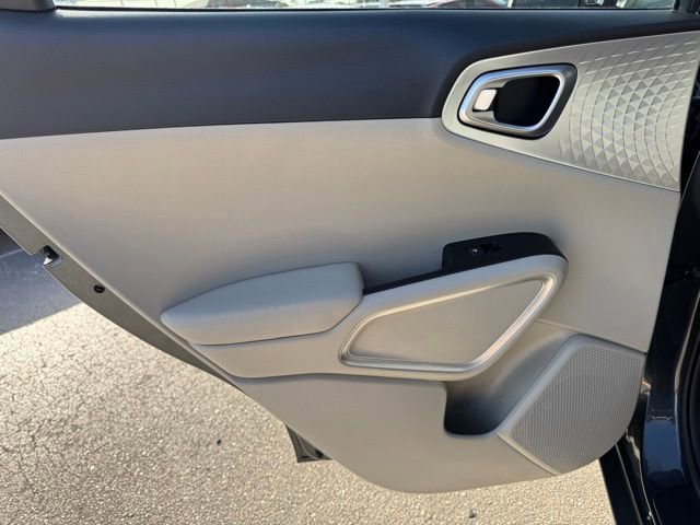 Certified 2025 Kia Soul LX w/ LX Technology Package image 13