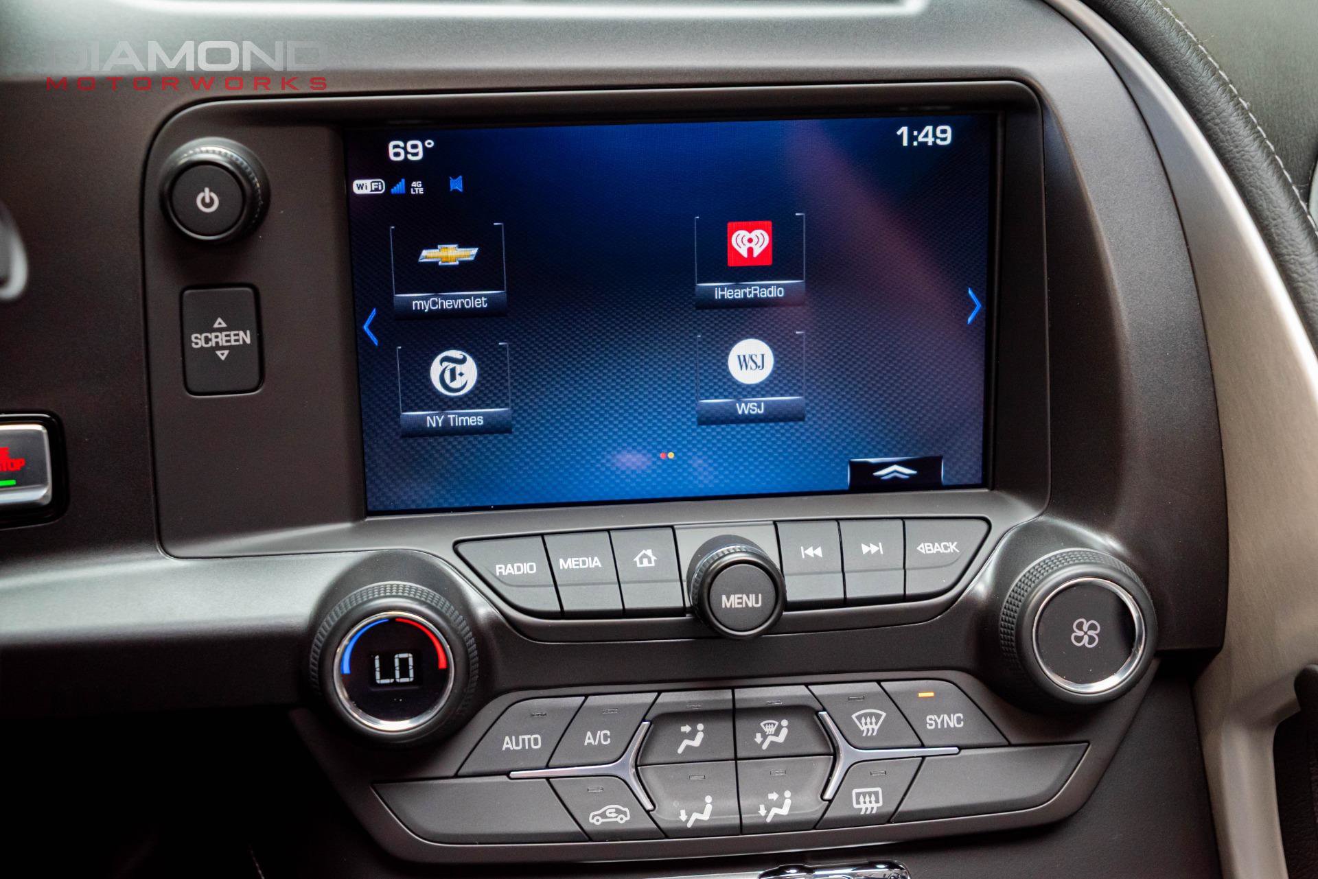 Used 2019 Chevrolet Corvette Grand Sport w/ Carbon Flash Badge Package image 67