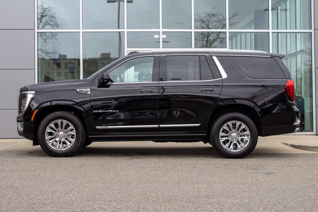 Used 2026 GMC Yukon Denali w/ Sun & Power Step Package AWD/4WD image 7