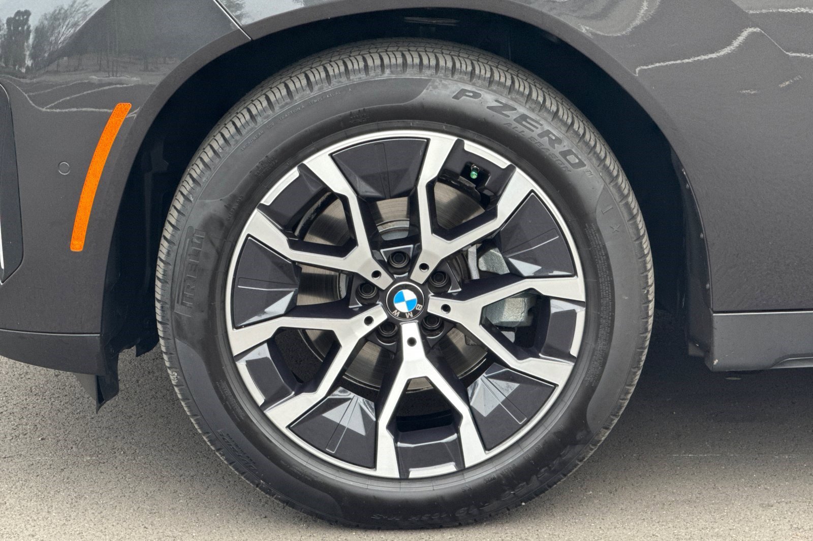 Used 2025 BMW X3 xDrive30i w/ Premium Package image 36