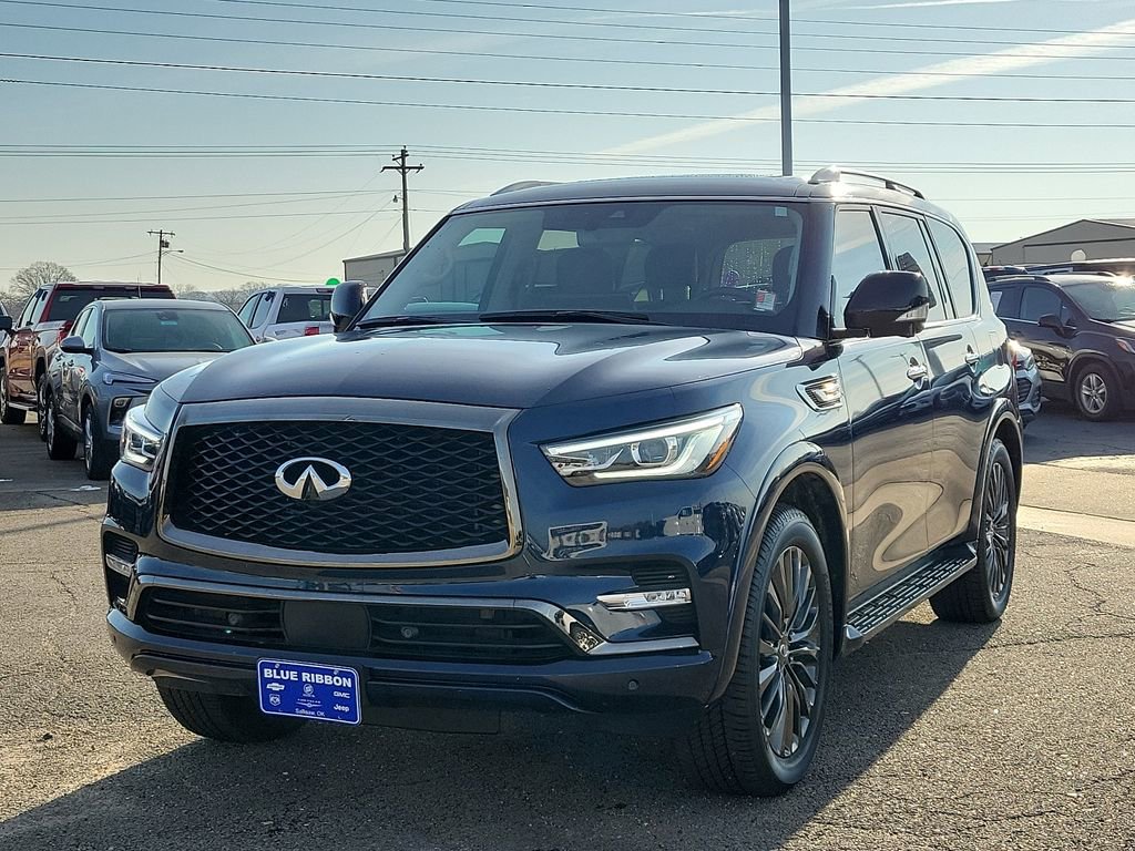 Used 2023 INFINITI QX80 Premium Select w/ Cargo Package RWD image 2