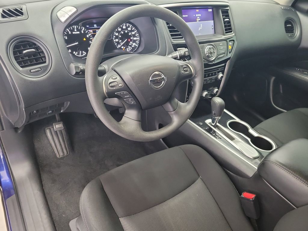 Used 2020 Nissan Pathfinder S image 19