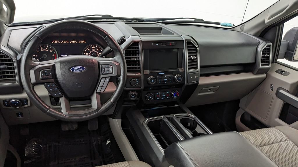 Used 2017 Ford F150 XLT w/ Equipment Group 302A Luxury image 3