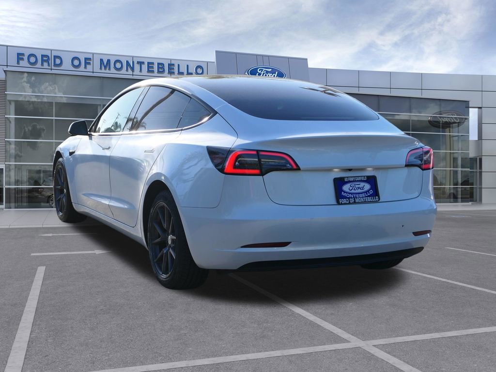 Used 2023 Tesla Model 3 Standard Range image 5
