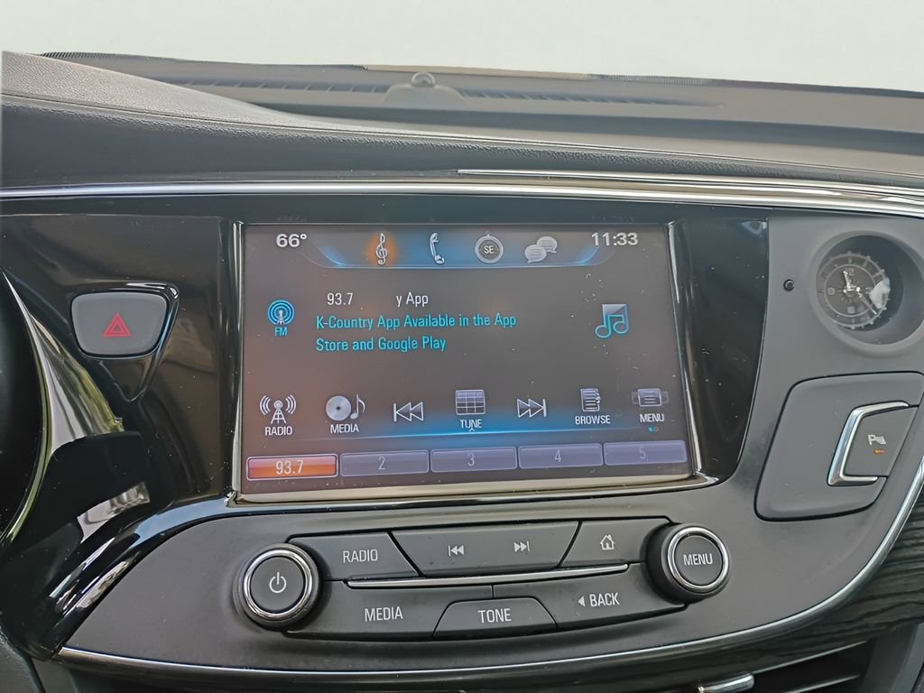 Used 2018 Buick Envision Essence w/ LPO, Cargo Package FWD image 11
