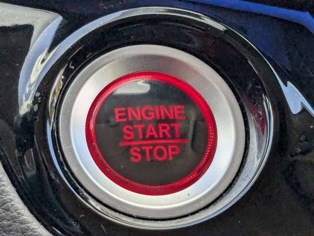 Used 2018 Honda Odyssey Elite image 6