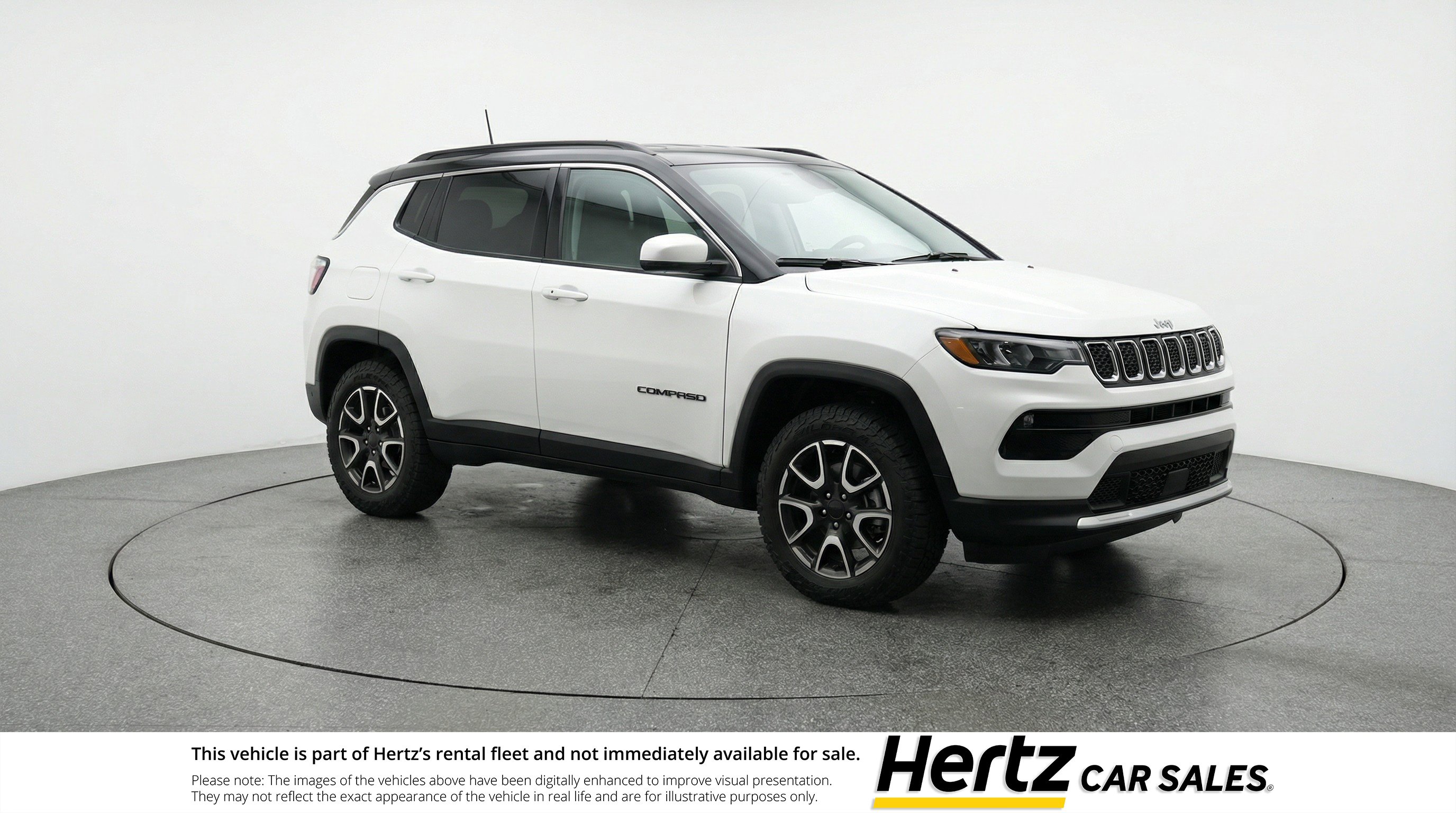 Used 2025 Jeep Compass Trailhawk AWD/4WD image 1