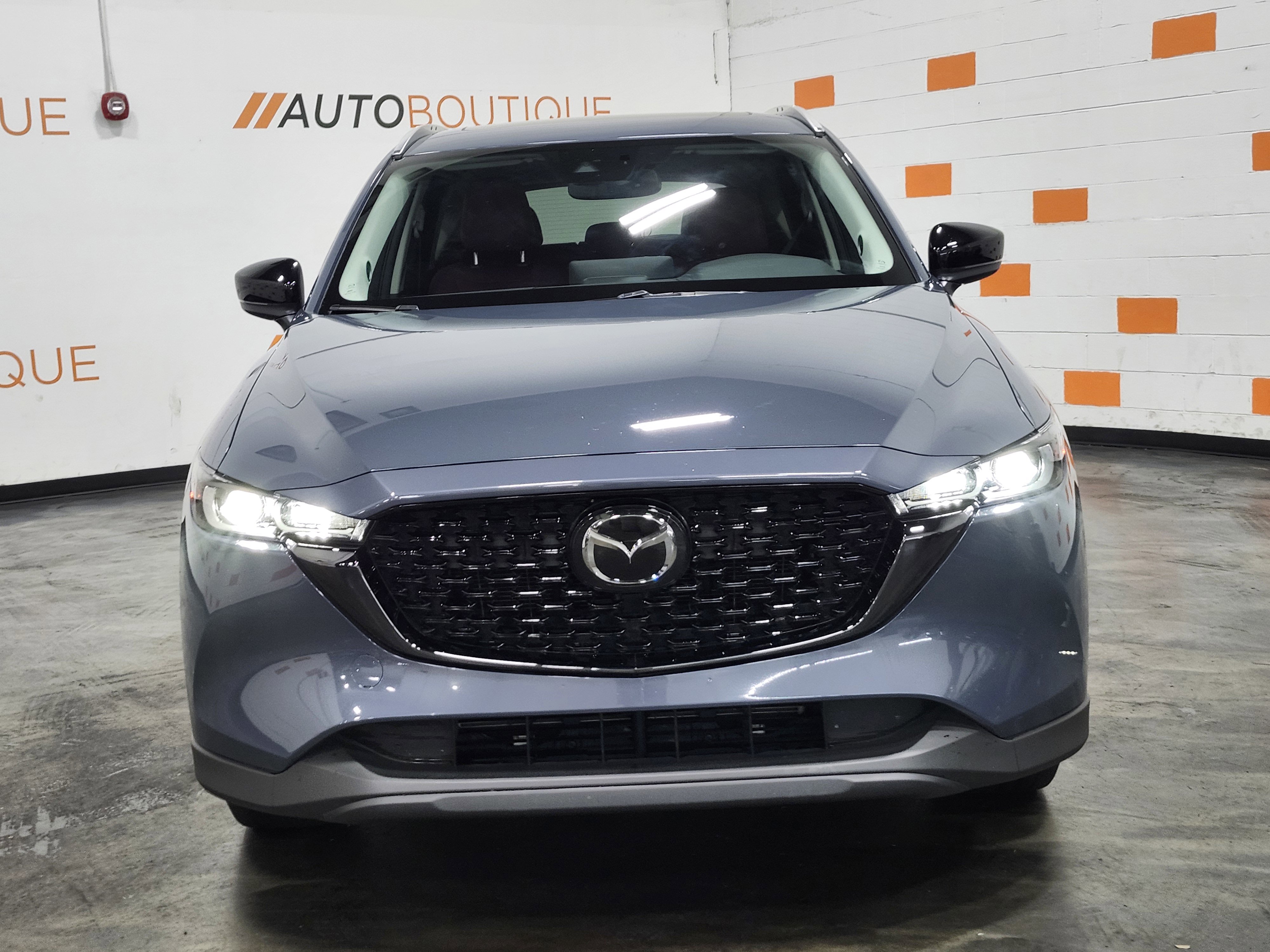 Used 2023 MAZDA CX-5 Carbon Edition image 3