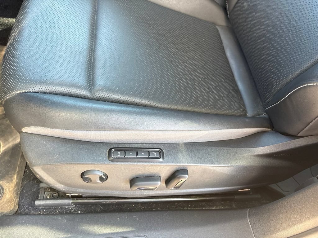 Used 2023 Volkswagen ID.4 Pro S AWD/4WD image 11