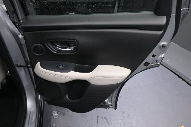 Used 2023 Honda HR-V EX-L image 22