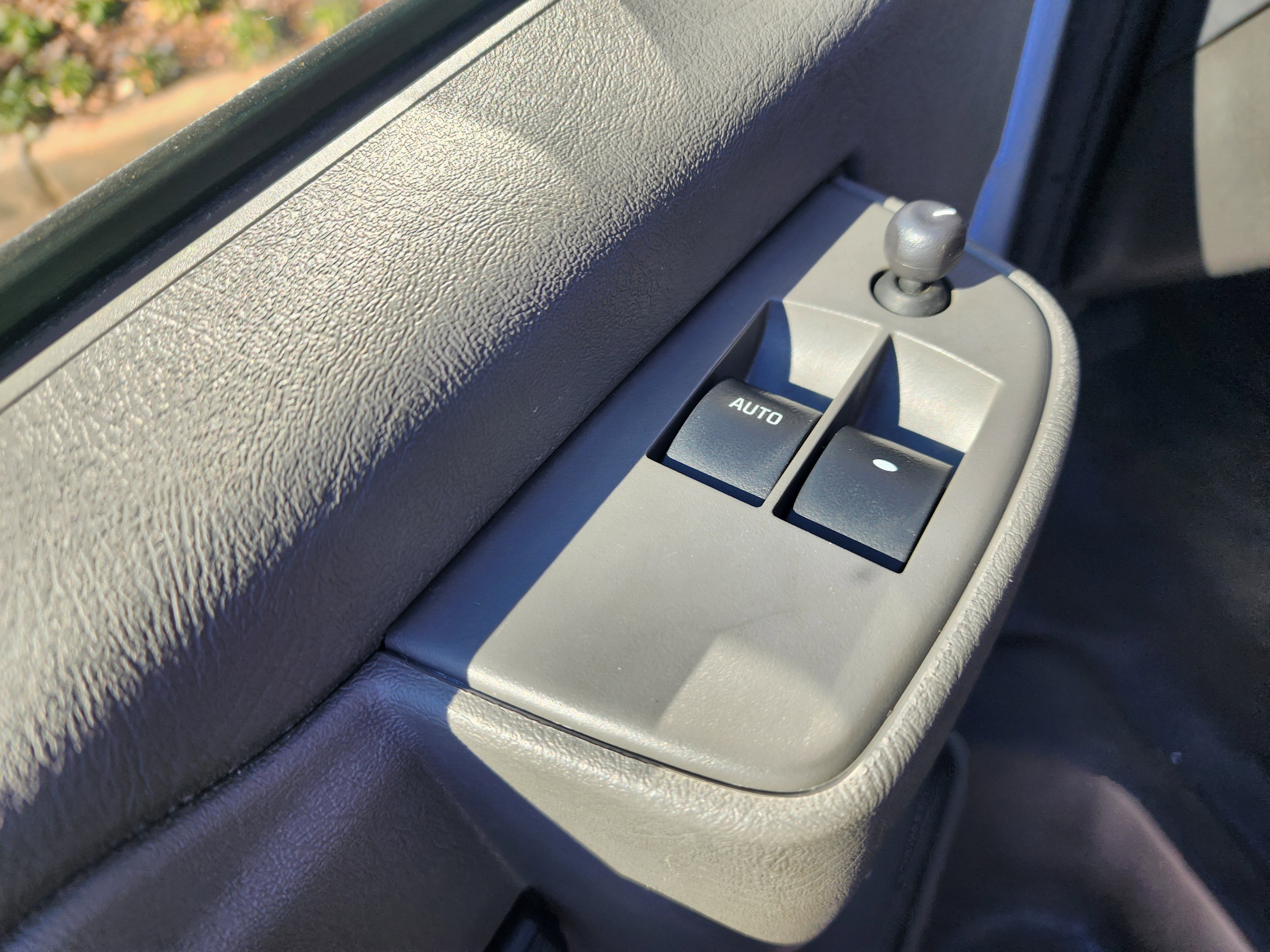 Used 2024 Chevrolet Express 2500 w/ Driver Convenience Package image 24