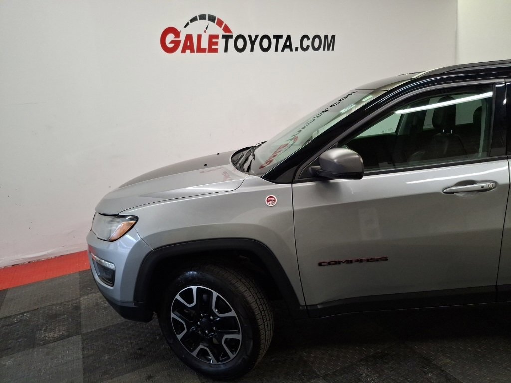 Used 2019 Jeep Compass Trailhawk image 4