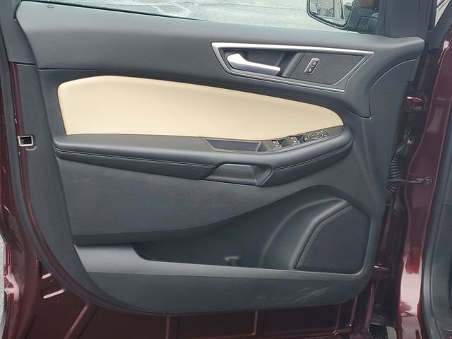 Used 2023 Ford Edge SEL w/ Convenience Package AWD/4WD image 9