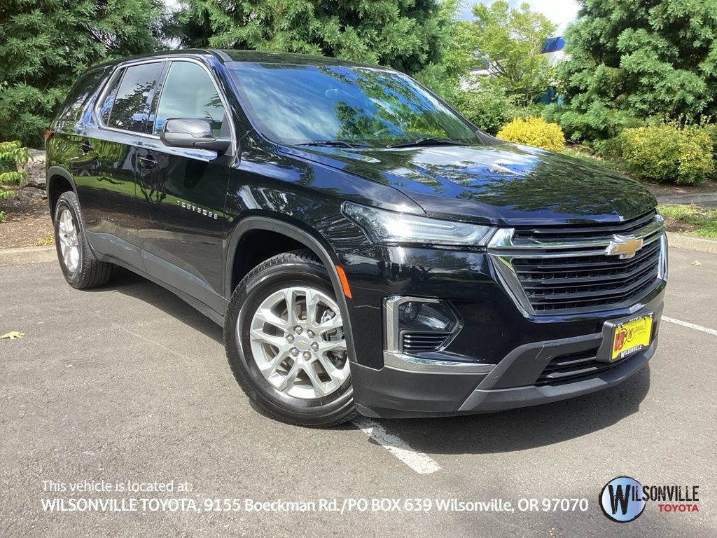Used 2023 Chevrolet Traverse LS