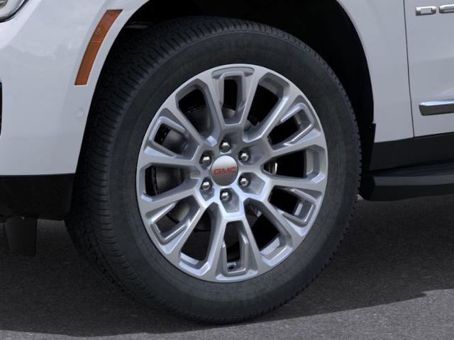 New 2026 GMC Yukon XL Denali w/ LPO, Floor Liner Package image 23