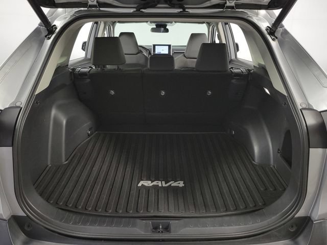 Used 2023 Toyota RAV4 XLE w/ Convenience Package FWD image 27