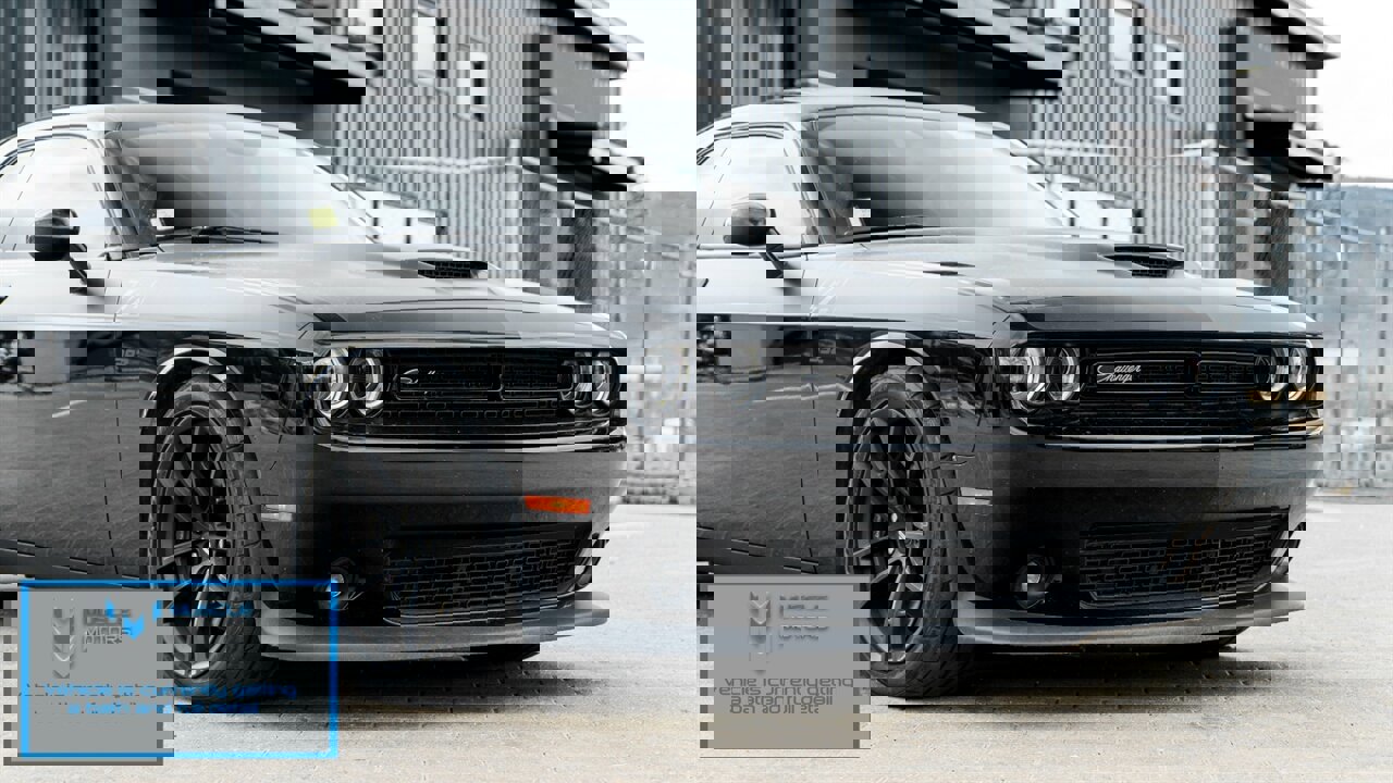 Used 2018 Dodge Challenger T/A image 9