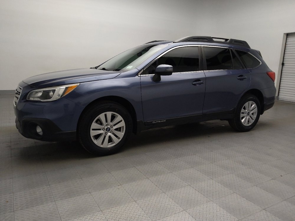 Used 2017 Subaru Outback 2.5i Premium image 2