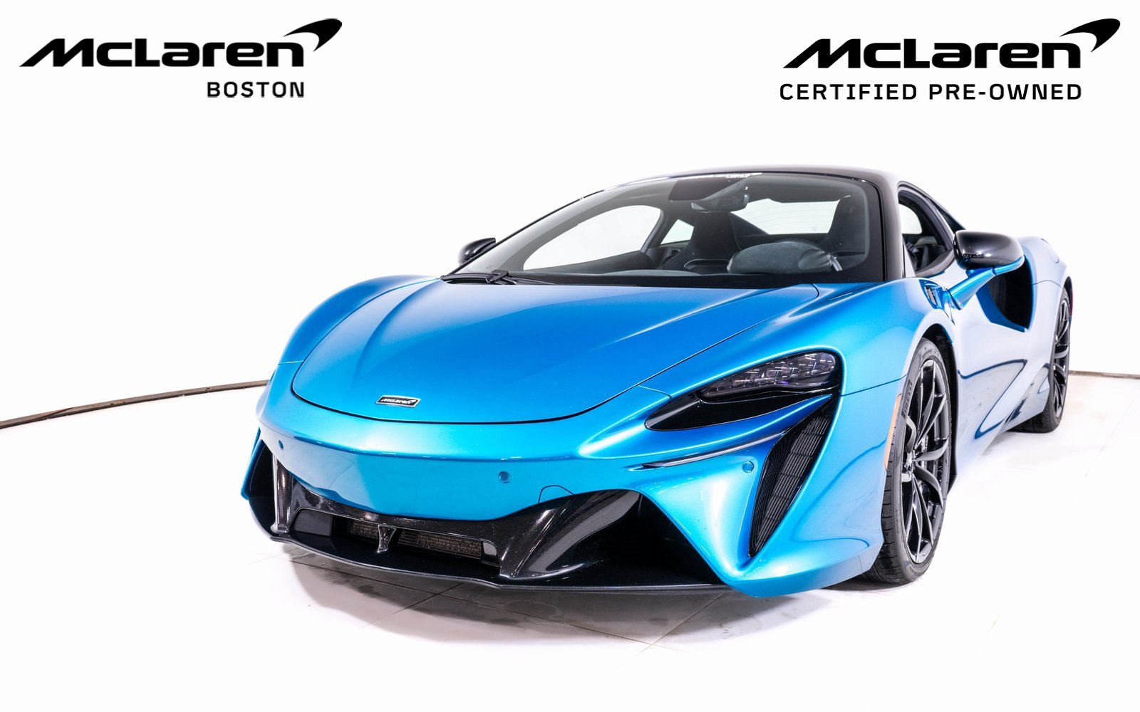 Used 2024 McLaren Artura image 9