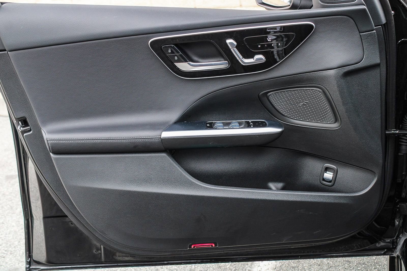 Certified 2025 Mercedes-Benz C 300 4MATIC Sedan image 22