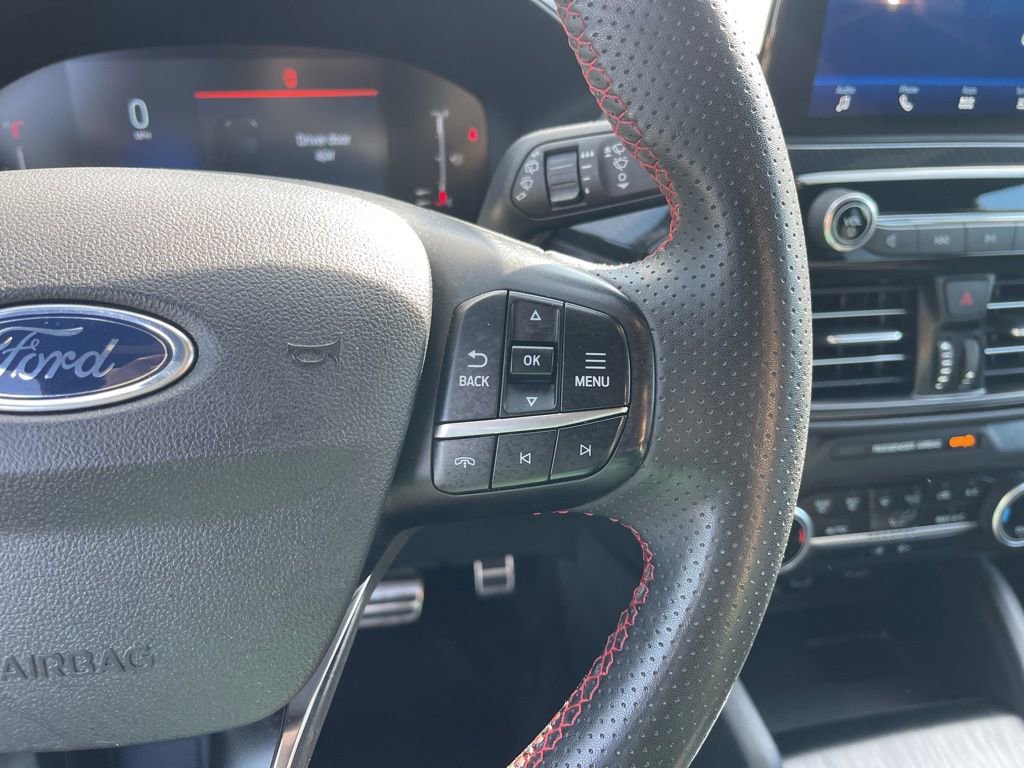 Used 2024 Ford Escape ST-Line FWD image 17