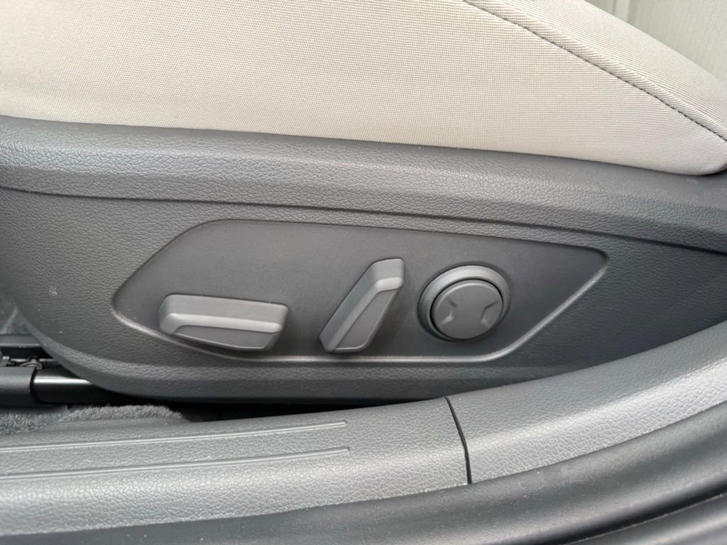 Used 2024 Hyundai Sonata SEL FWD image 34