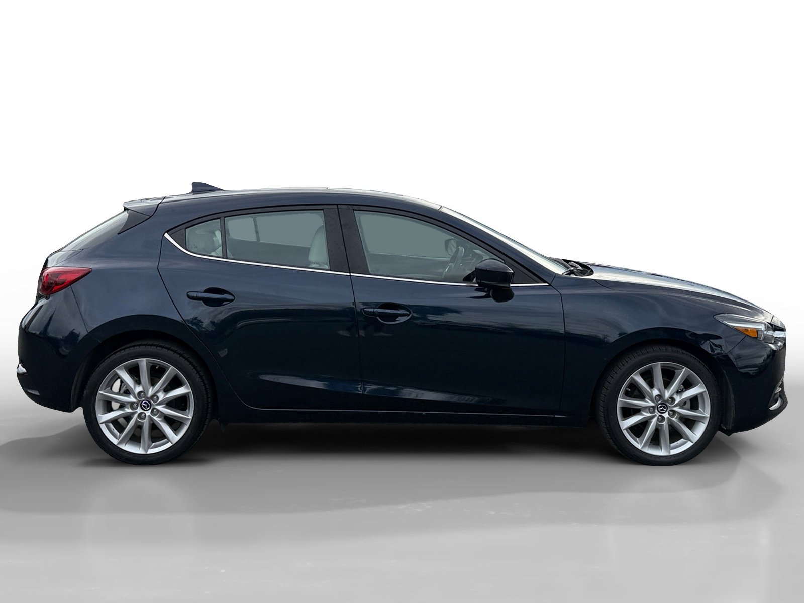 Used 2017 MAZDA MAZDA3 Grand Touring w/ Premium Equipment Package image 6