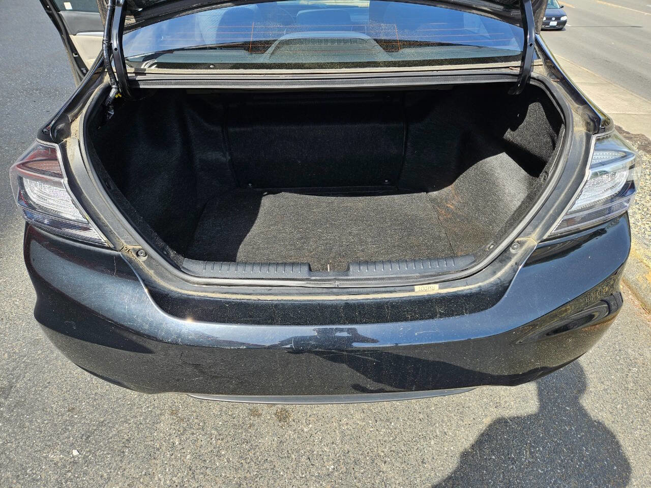 Used 2013 Honda Civic Hybrid Sedan image 11