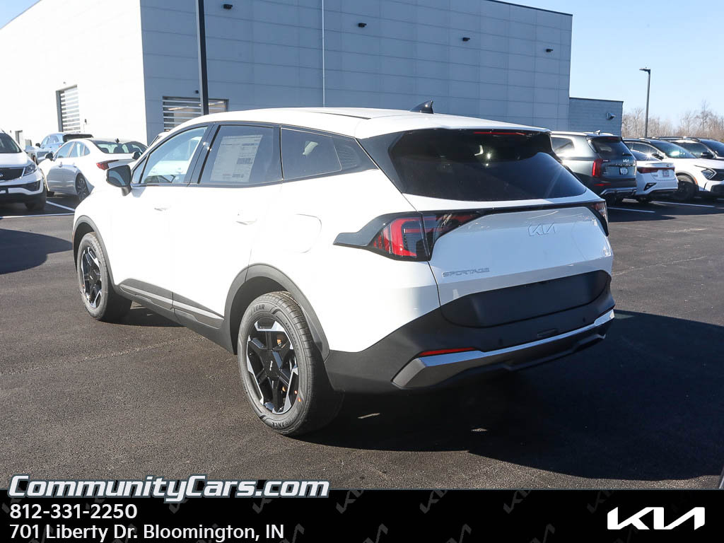 New 2026 Kia Sportage S image 5