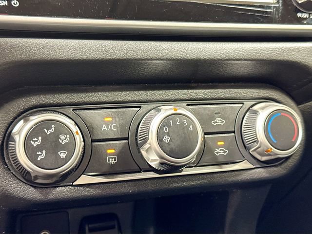 Used 2021 Nissan Versa S image 17