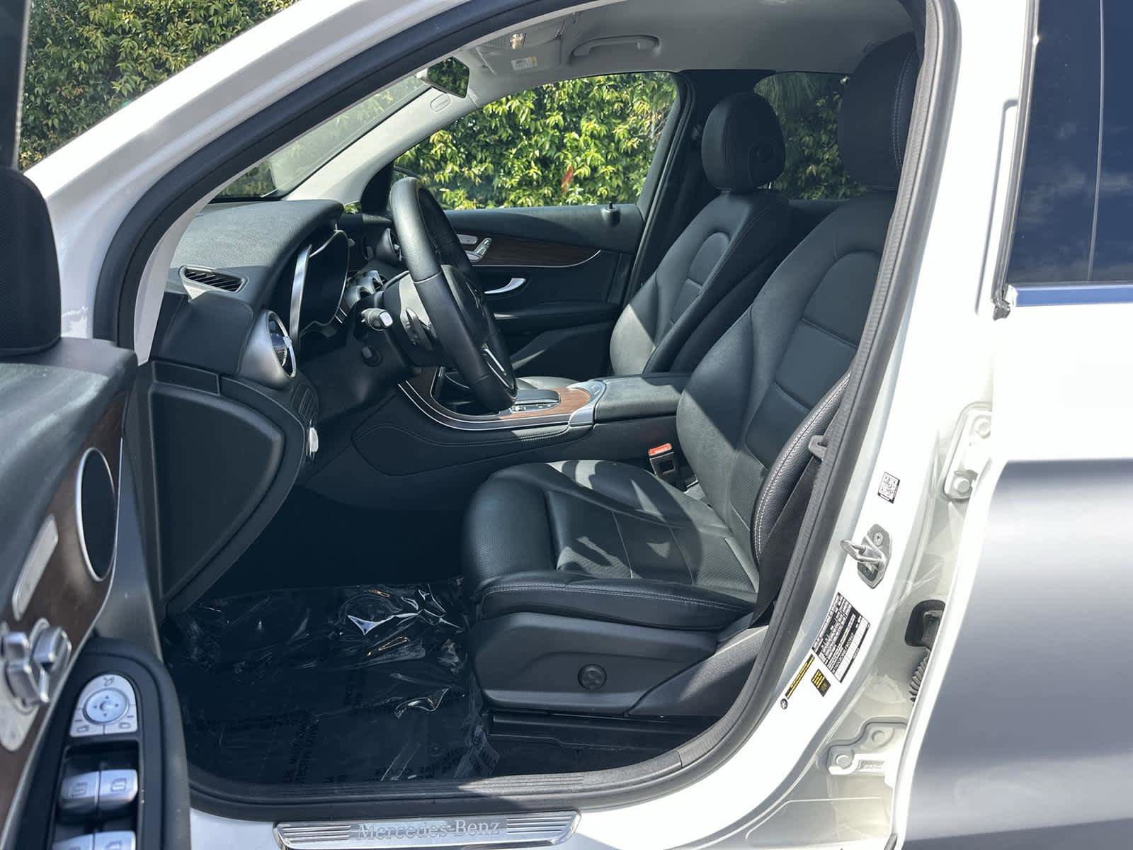 Used 2020 Mercedes-Benz GLC 300 image 12