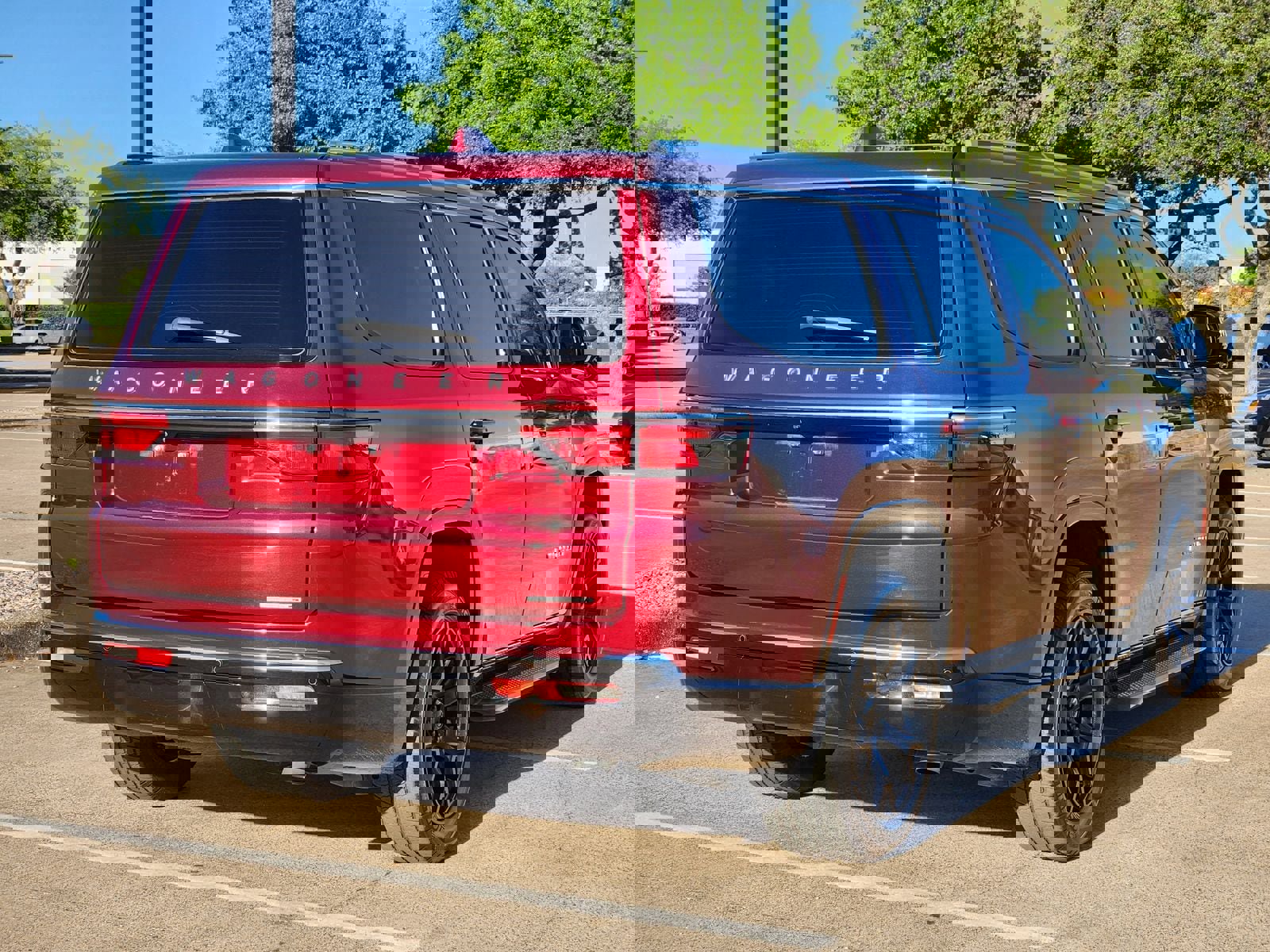 Used 2022 Jeep Wagoneer Series II image 6