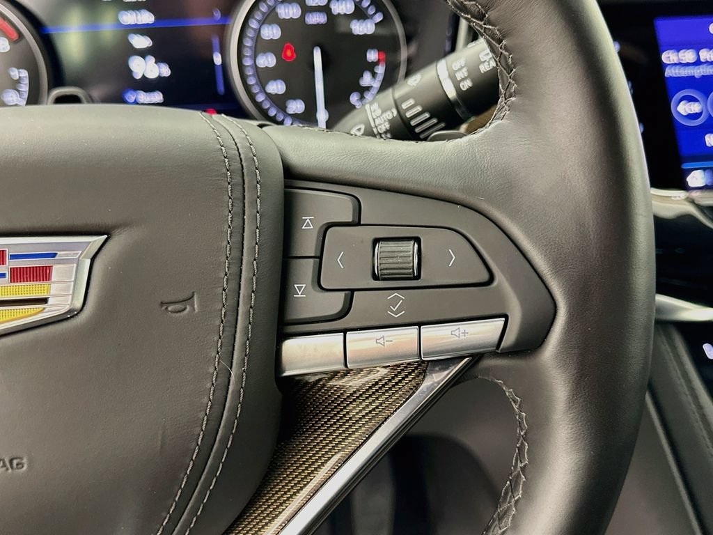 Certified 2025 Cadillac XT6 Premium Luxury w/ Platinum Package AWD/4WD image 13