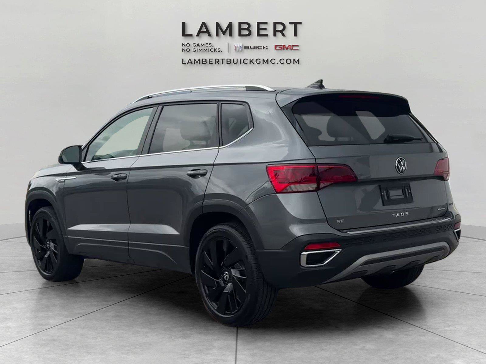 Used 2024 Volkswagen Taos SE w/ Black Wheel Plus Package AWD/4WD image 3