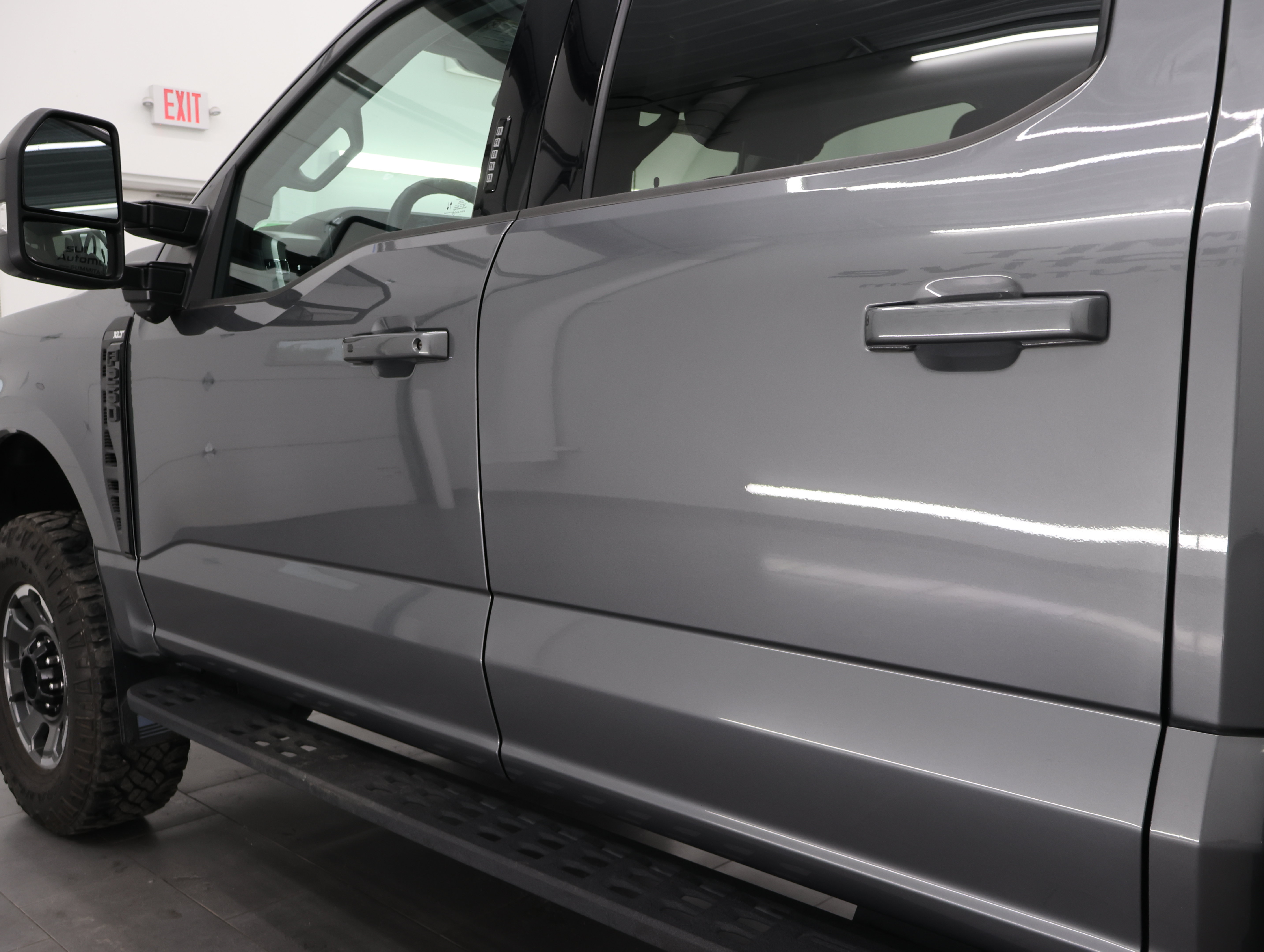 Used 2023 Ford F250 XLT w/ Black Appearance Package AWD/4WD image 36