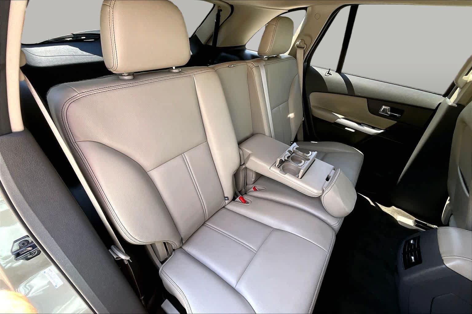Used 2013 Ford Edge SEL AWD/4WD image 19
