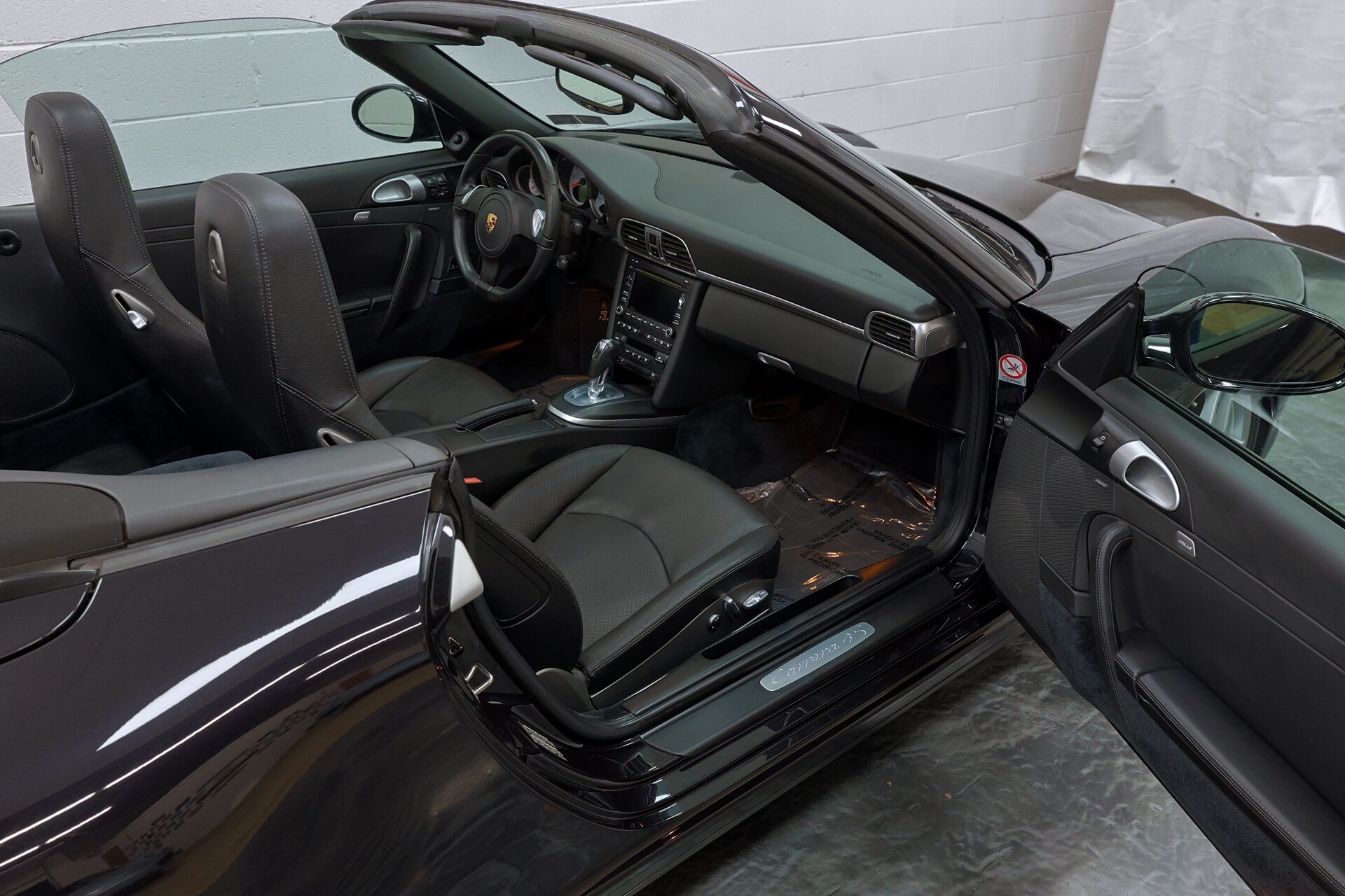 Used 2011 Porsche 911 Carrera 4S AWD/4WD image 85