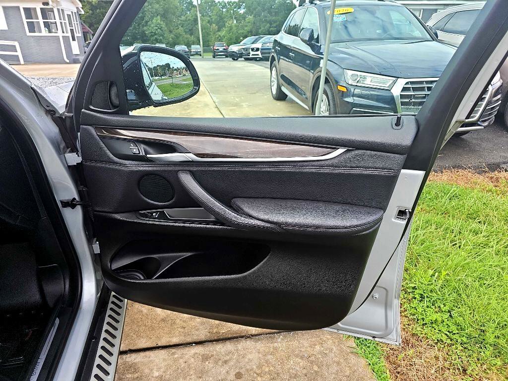 Used 2017 BMW X5 xDrive35i image 35