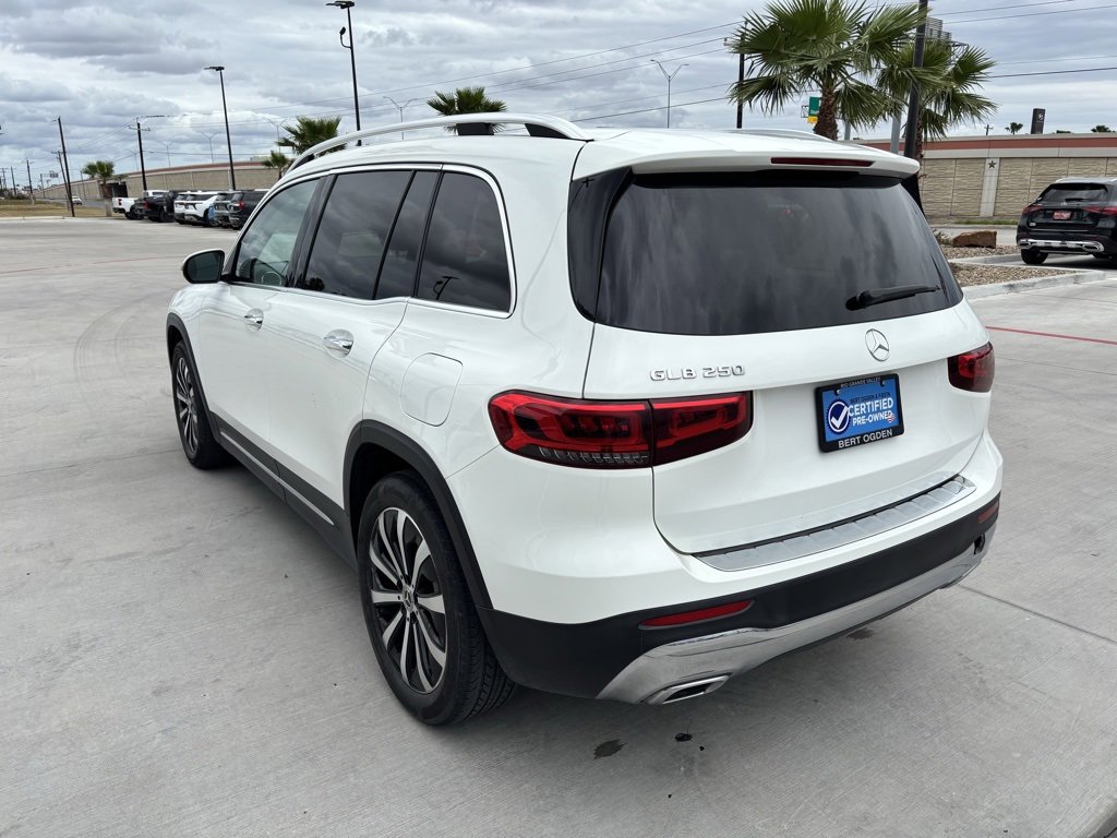 Used 2022 Mercedes-Benz GLB 250 image 4