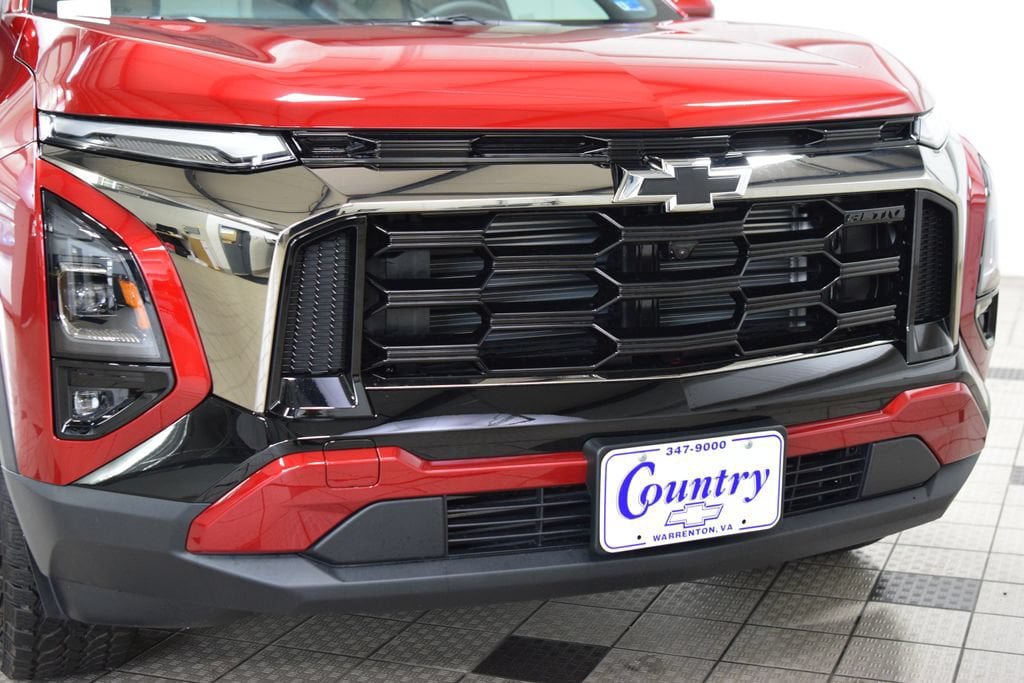 New 2027 Chevrolet Equinox ACTIV w/ Safety and Technology Package FWD image 14